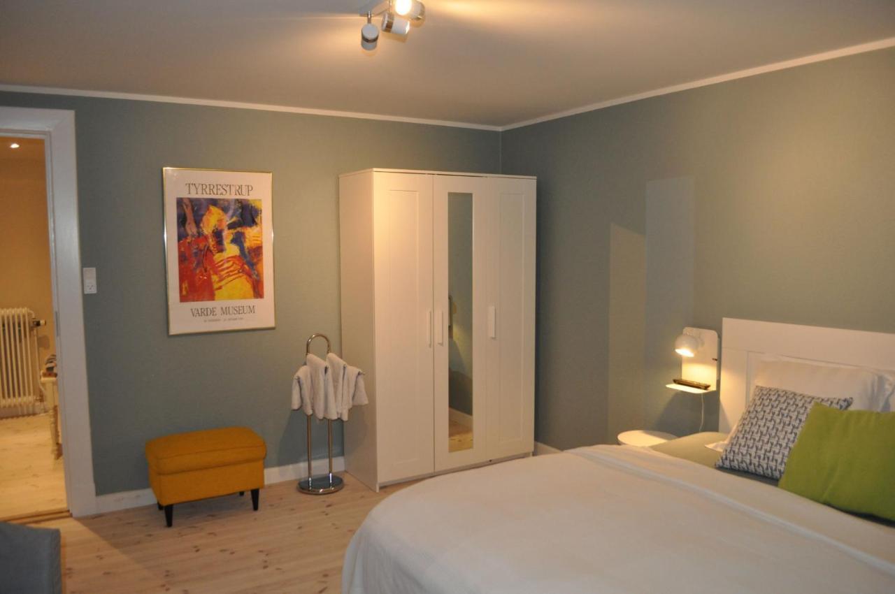 Bed & Kitchen „Den Gamle Skole“ Nr. Sejerslev Bed & Breakfast Hojer Exterior photo